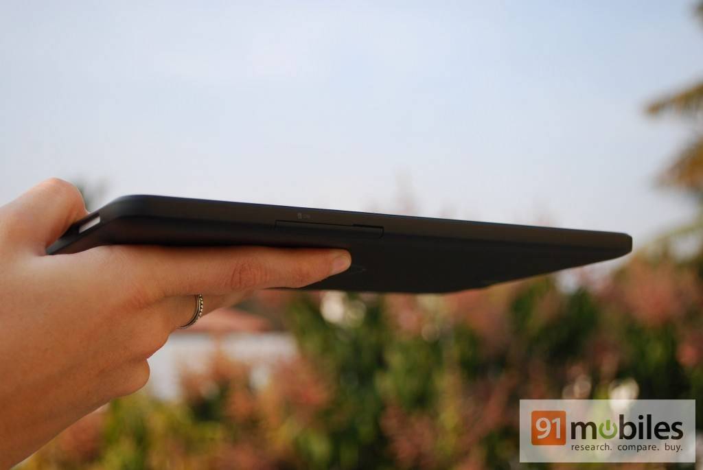 Dell Venue 8_side