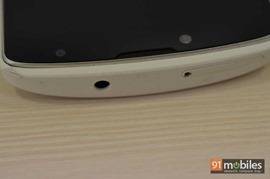 Karbonn Titanium X (6) Karbonn Titanium X (6)