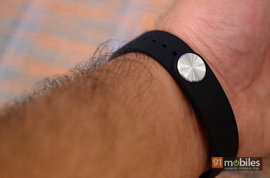 Sony-SmartBand-8