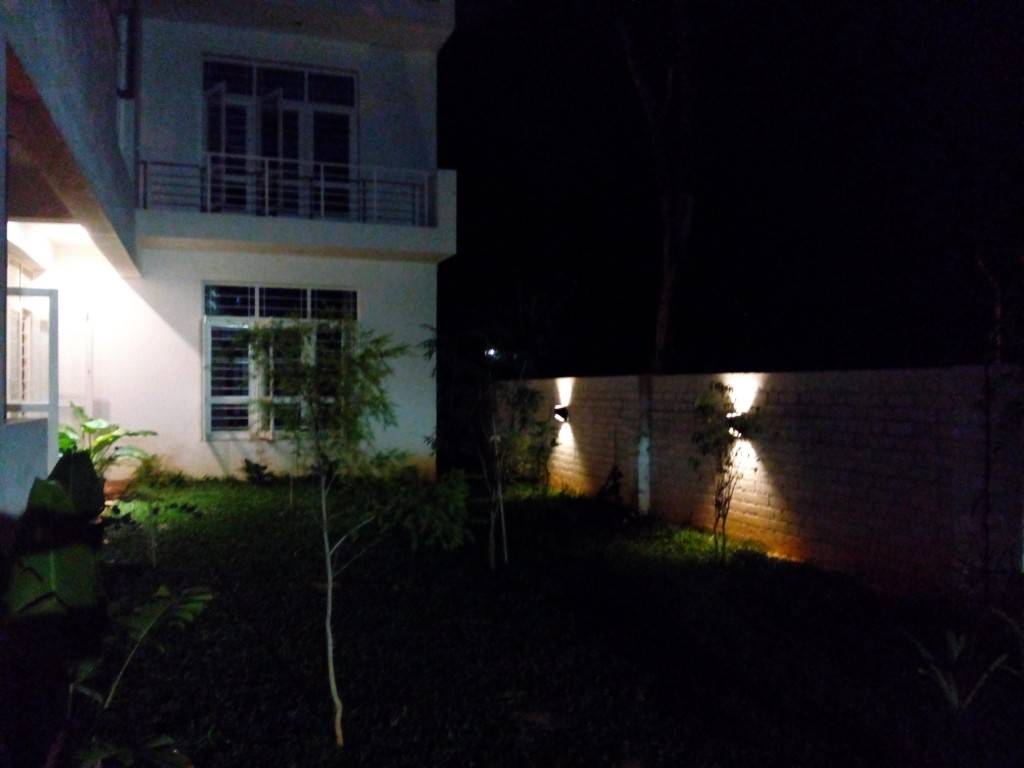 Xolo Q1200_camera test_night shot
