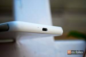 Huawei Honor 6_microUSB port