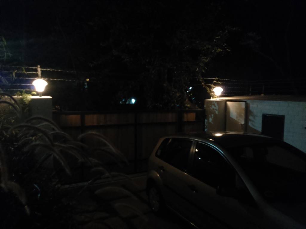 Sony Xperia C3_camera review_night shot