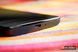 Xiaomi Redmi 1s_USB port