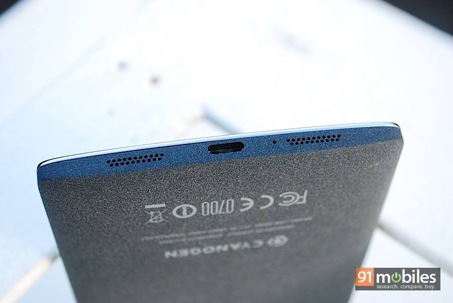 OnePlus One_micro USB port