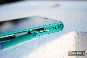 Sony Xperia Z3 Compact_sim card slot
