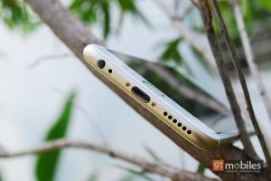 Apple iPhone 6_ports