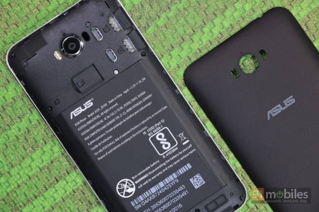 Don’t expose your phone to heat