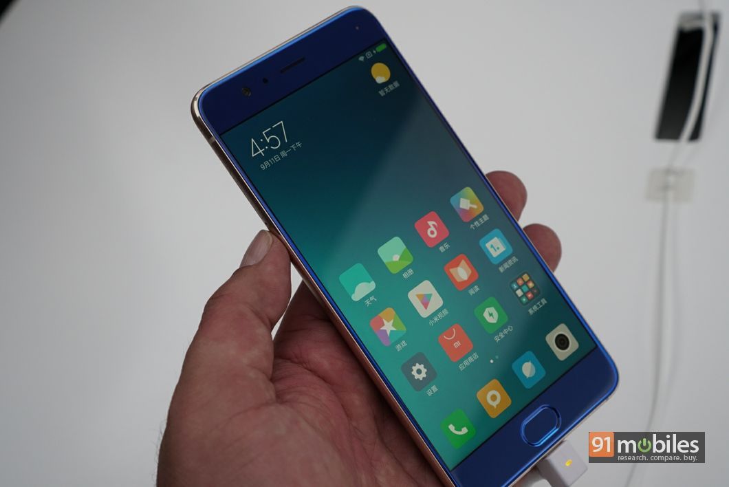 Xiaomi-Mi-Note-3-03