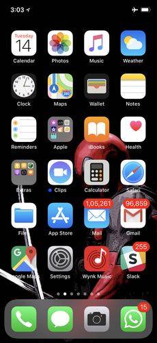 Apple-iPhone-X-screen-5