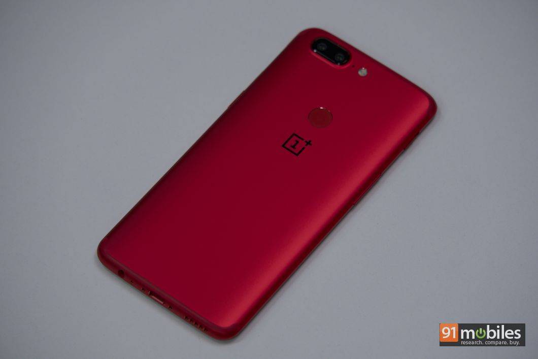 OnePlus 5T Lava Red