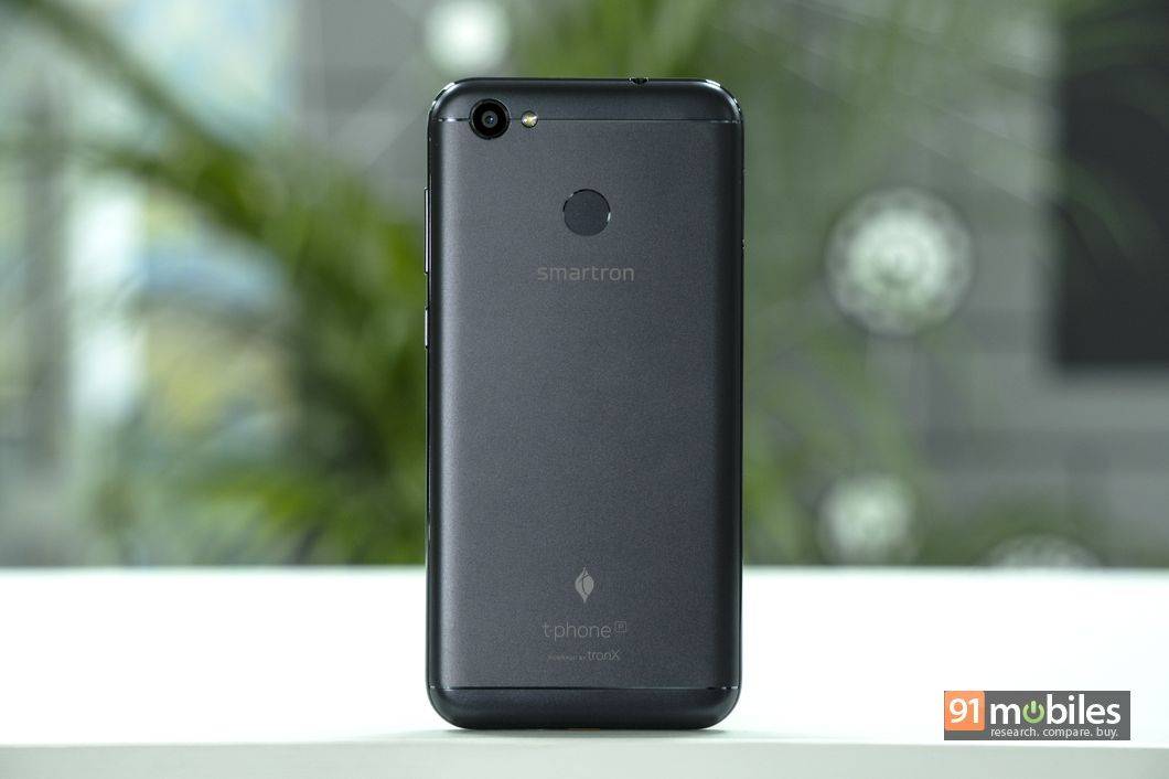 Smartron_tphone_p_1
