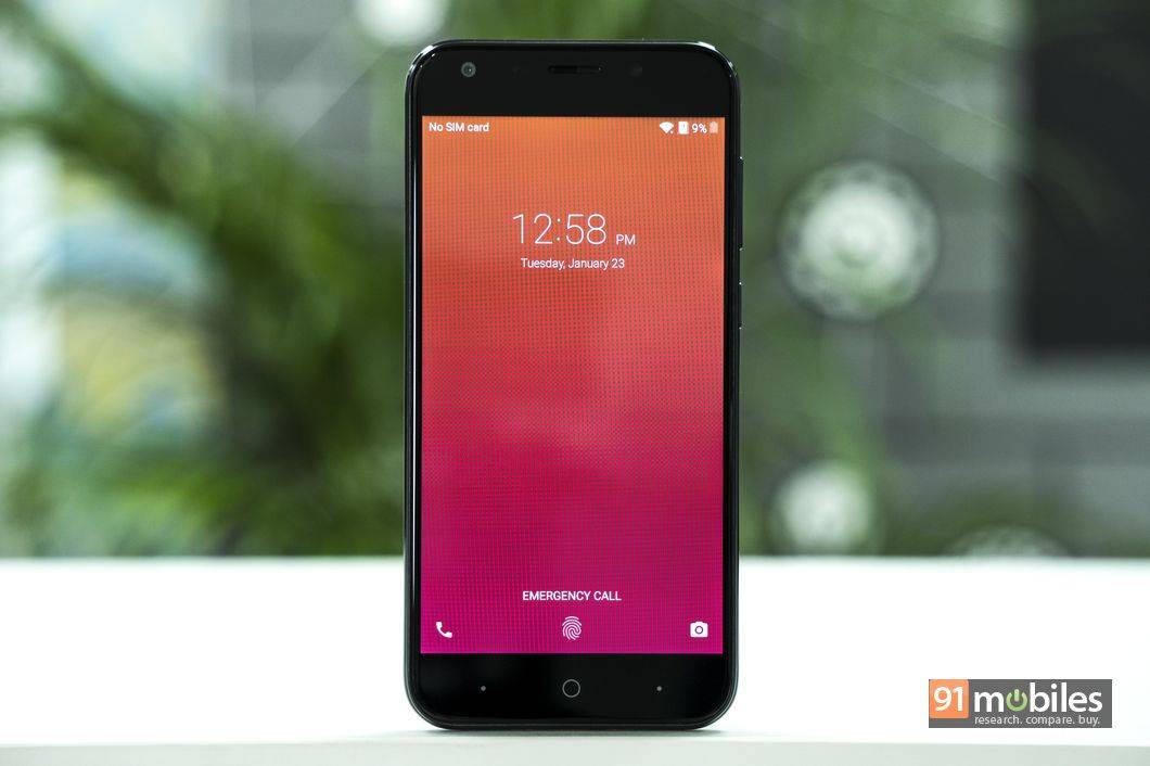 Smartron_tphone_p_4