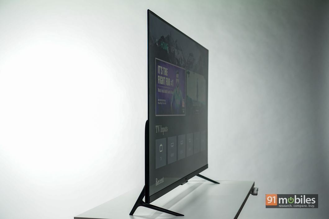 Телевизоры xiaomi 2024. Xiaomi mi TV 4s 55 разъемы. Телевизор Xiaomi mi TV 4a 55. Самый тонкий телевизор Xiaomi 75. Xiaomi Pro 55 mi TV на кронштейне.