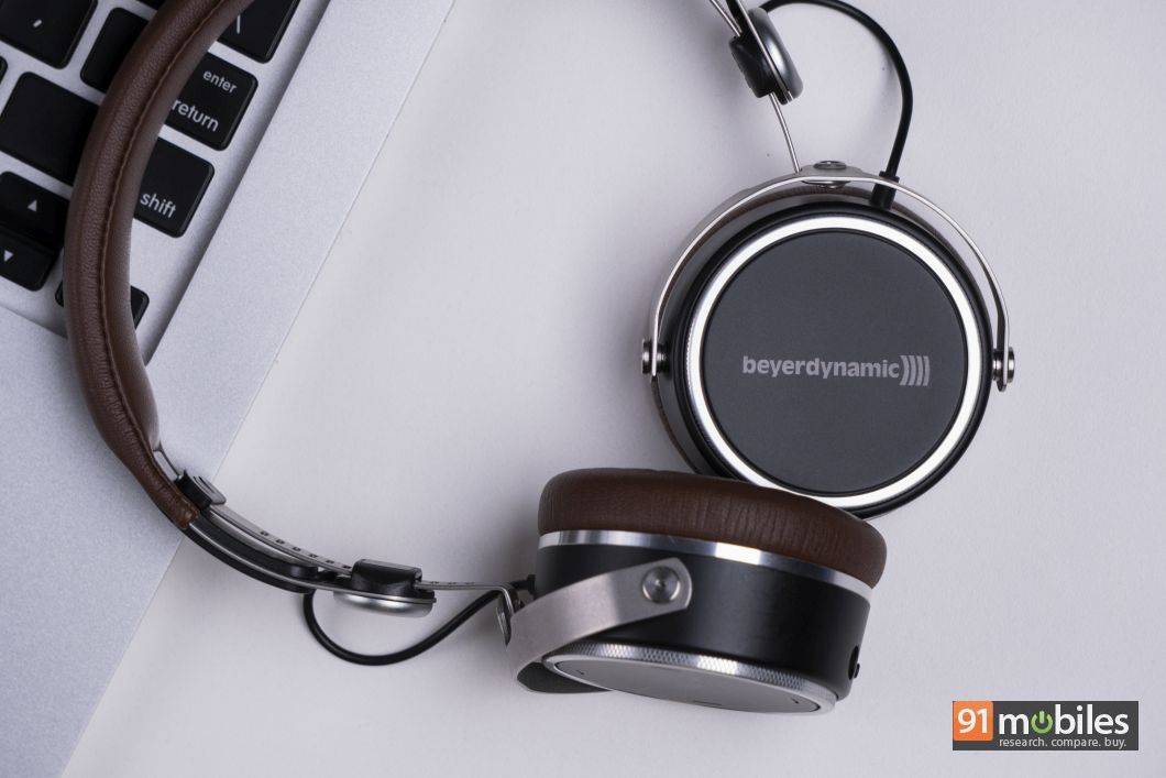 Beyerdynamic Aventho Wireless review04