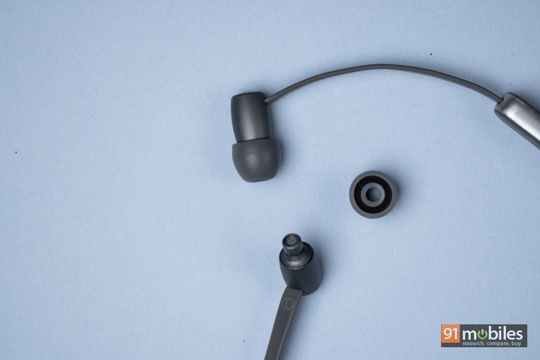 Jays a-Six Wireless review02