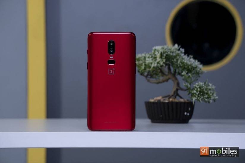 OnePlus-6-Red-15_thumb.jpg