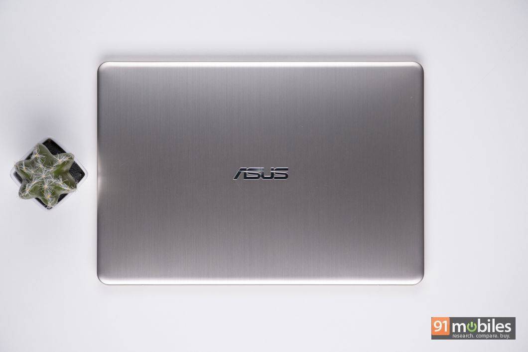 ASUS VivoBook S406U review01