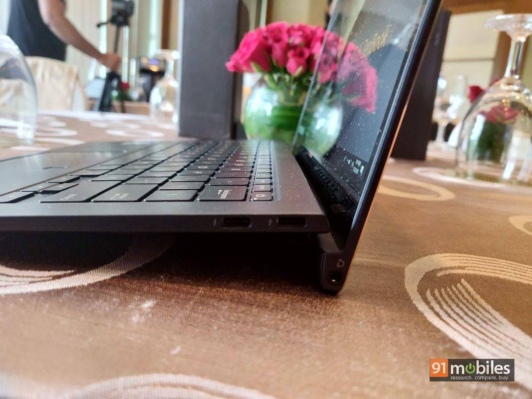 ASUS ZenBook S UX391 first impressions07