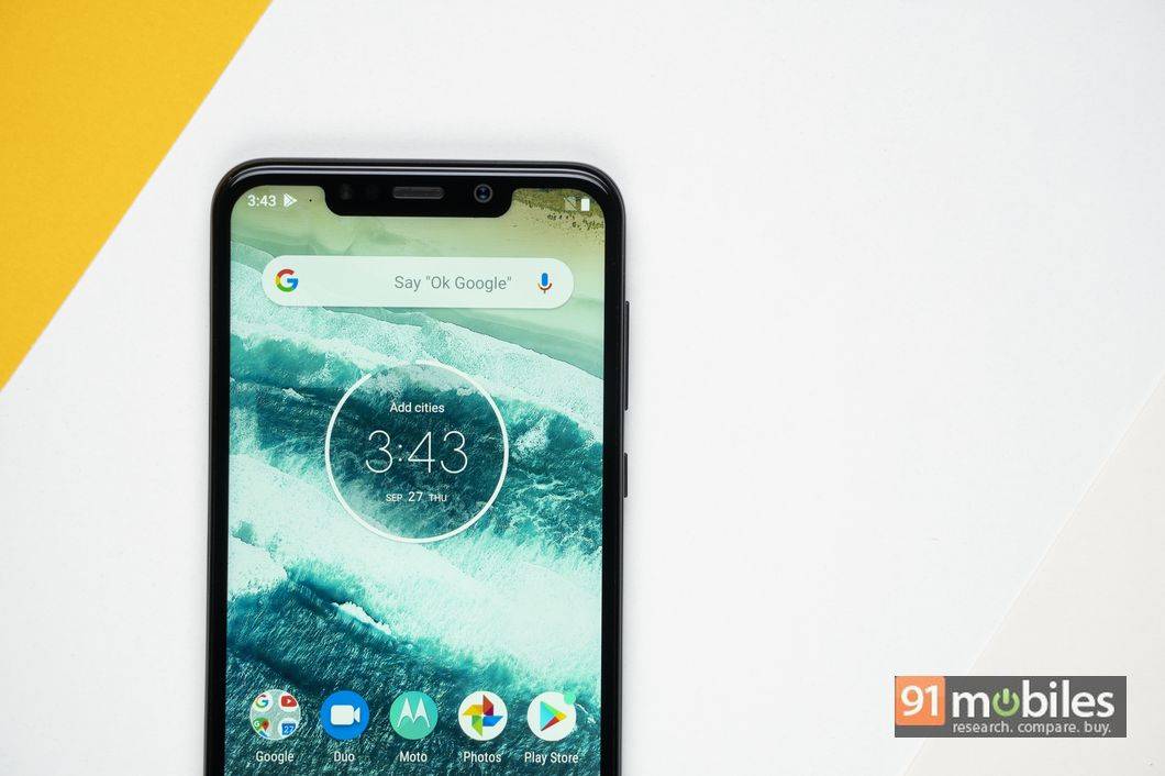 motorola_one_power_review_design6