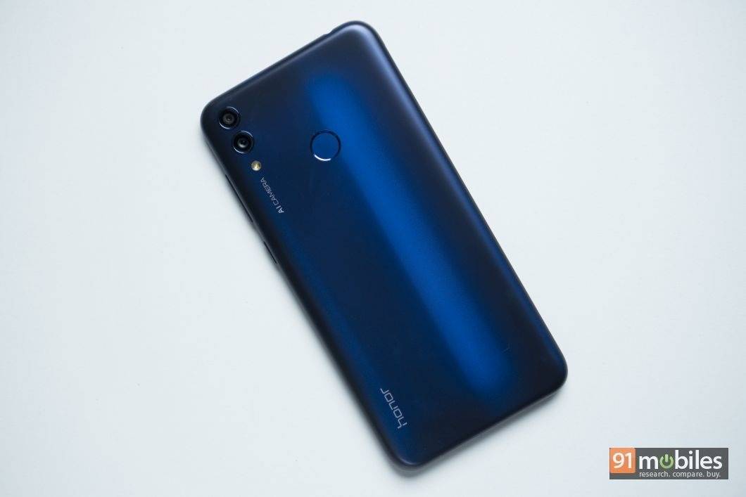 Honor-8C-unboxing-and-first-impressions-91mobiles-11_thumb.jpg