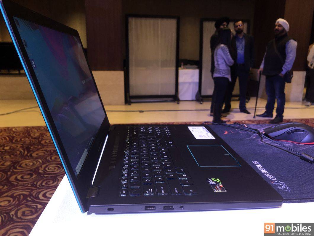asus_vivobook_f570_first_impressions21