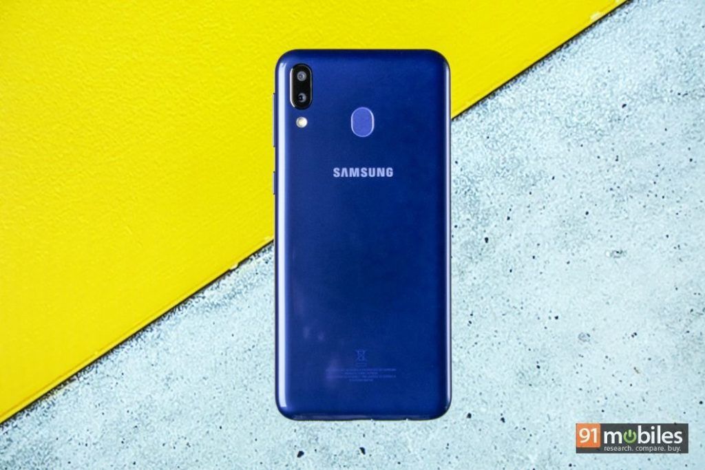 Compare Samsung Galaxy M10 And M20