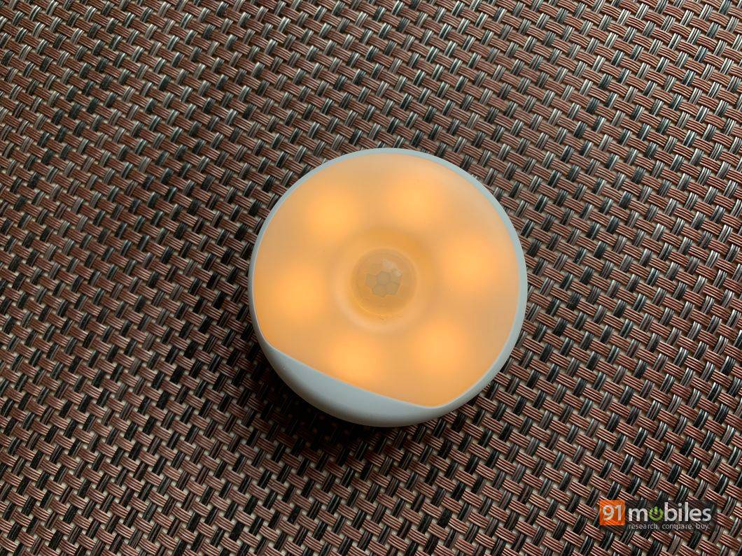 Yeelight-rechargeable-nightlight-05