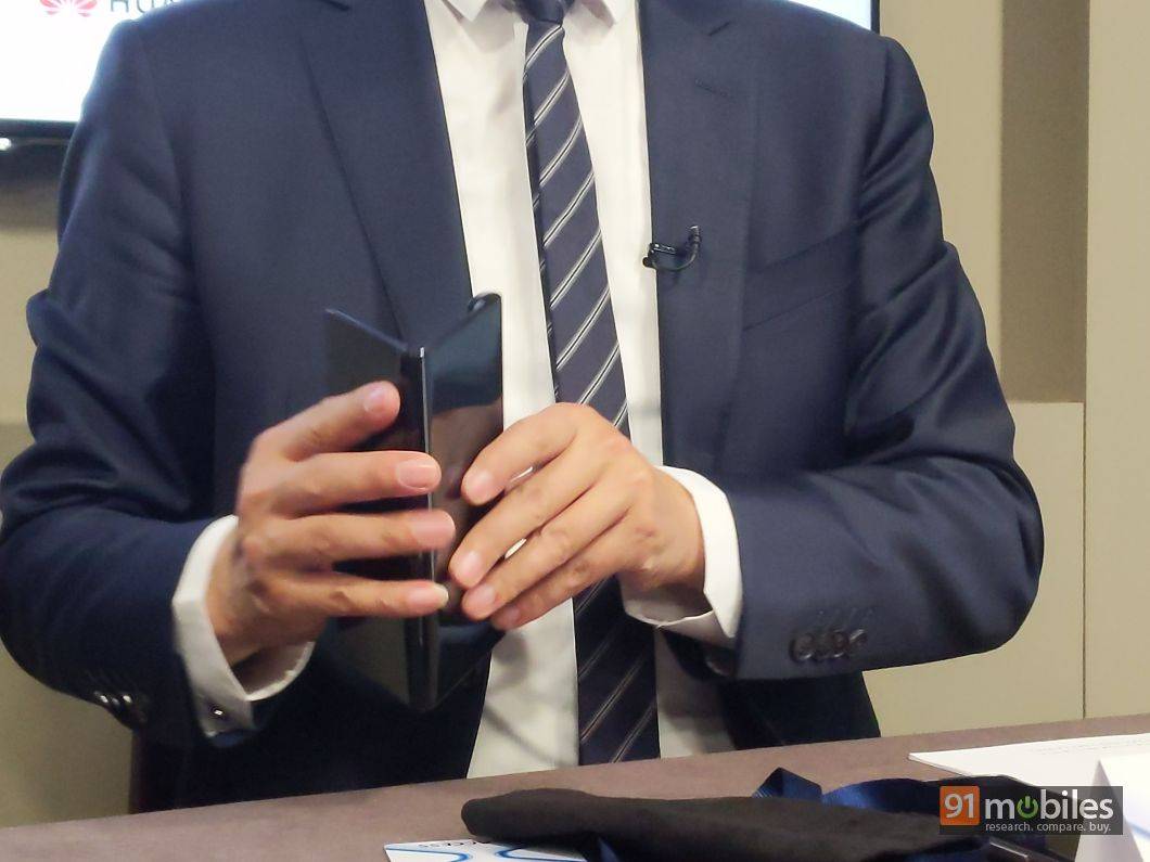 Huawei Mate X in pictures - 91mobiles 15