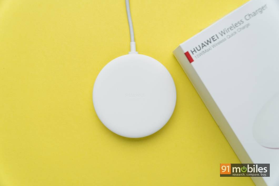 Huawei Wireless Charger Review 91mobiles 03