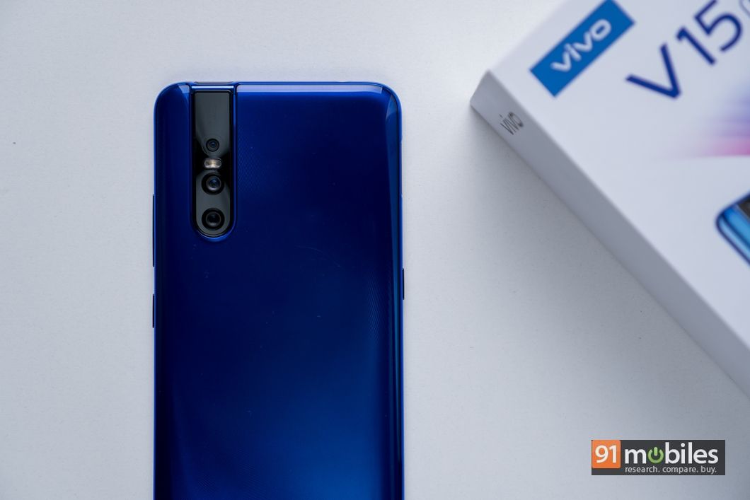Vivo V15 Pro 14