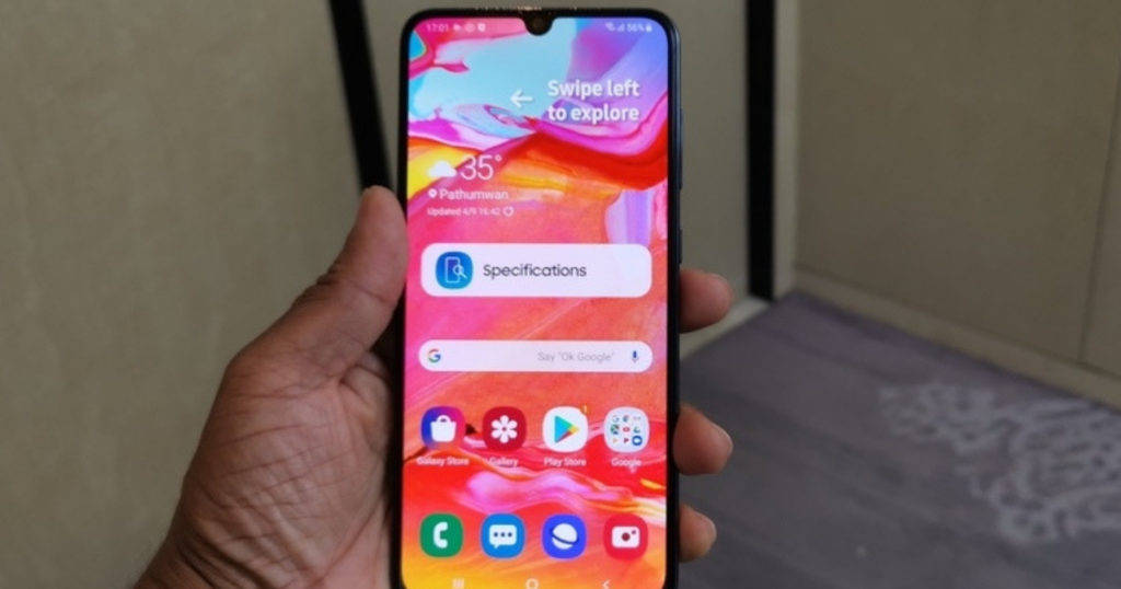 Samsung Galaxy A70 - Featured