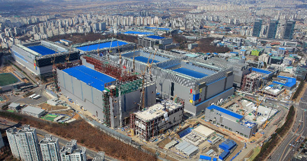 Samsung Hwaseong Campus EUV line