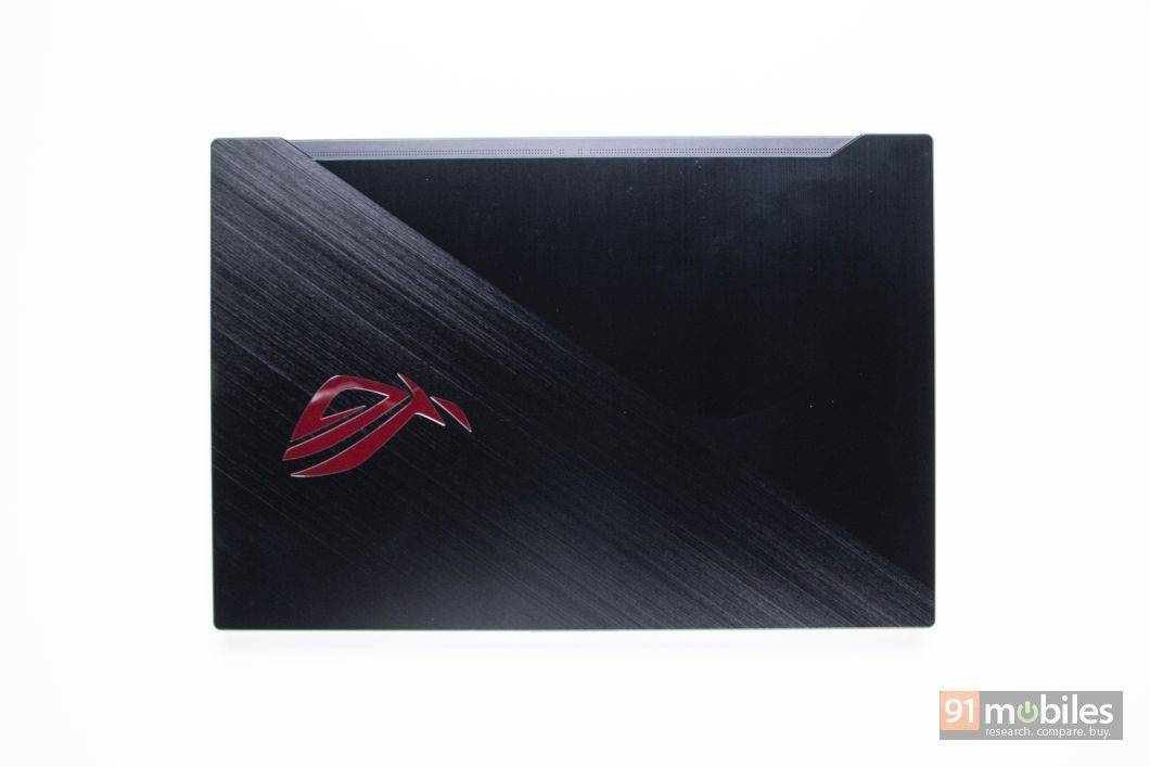ASUS ROG Zephyrus S GX701GX review - 91mobiles 01
