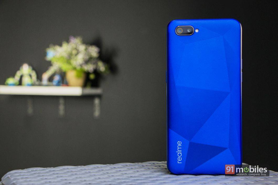 Realme C2 review003