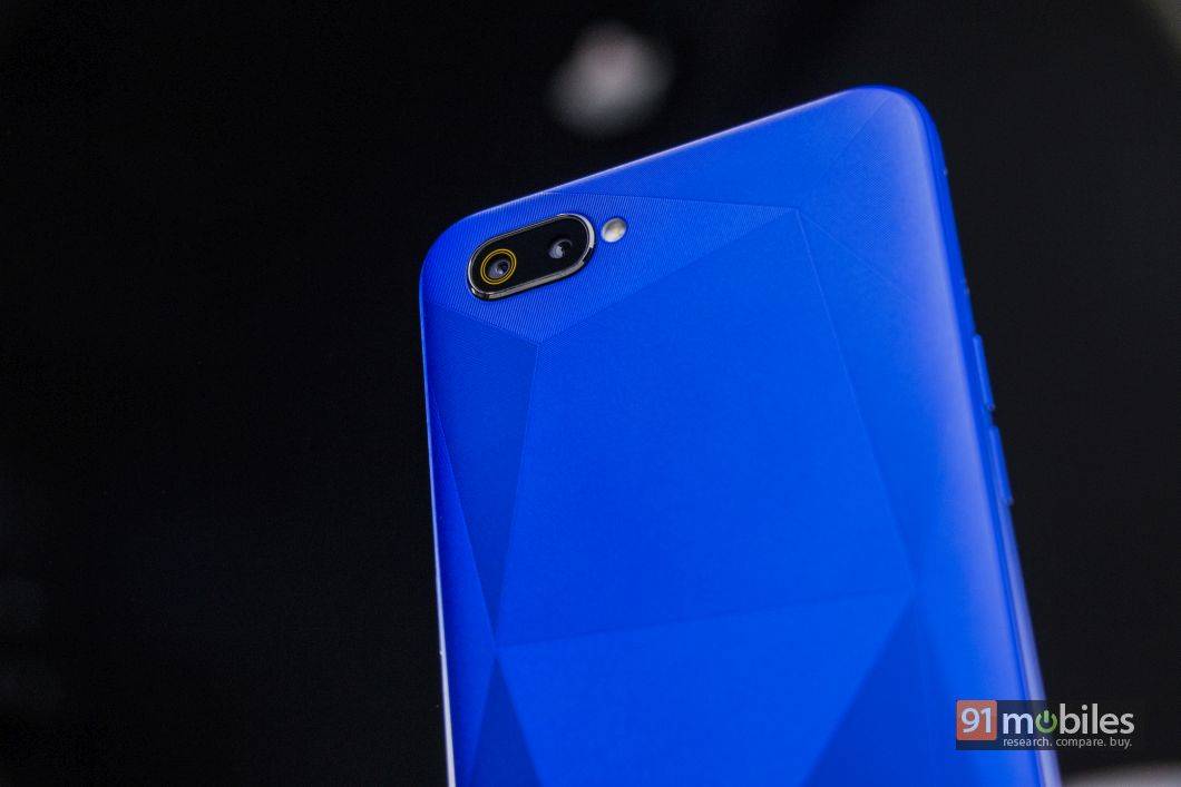 Realme C2 review004