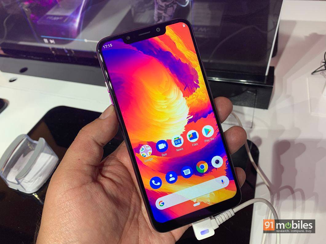 LG W10