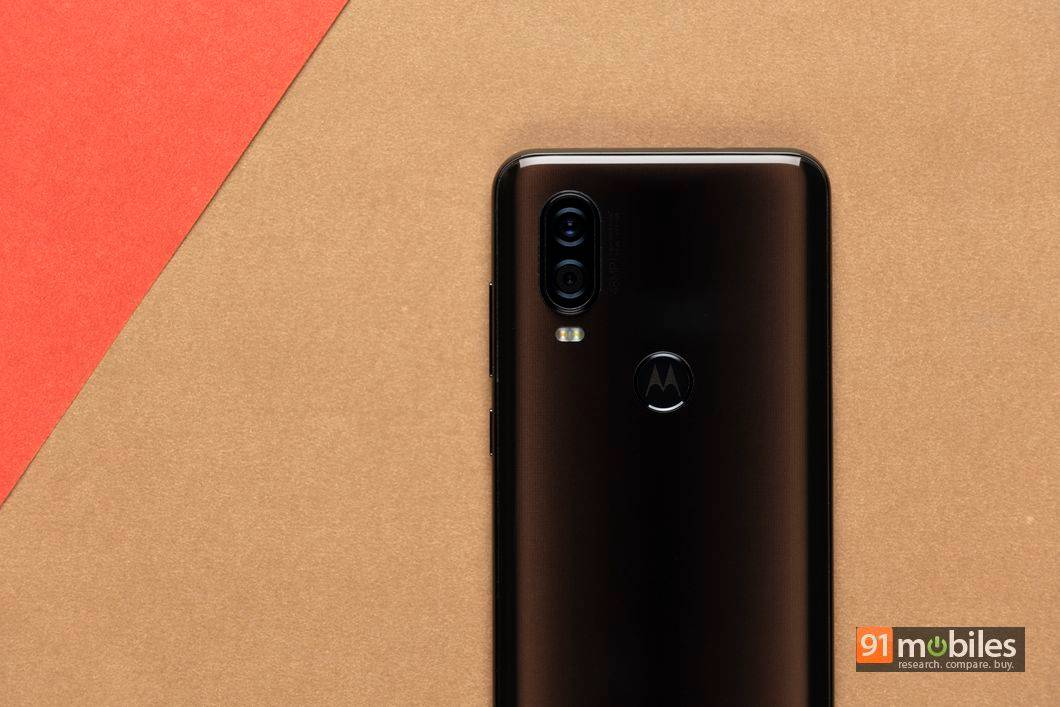 Motorola-One-Vision-16