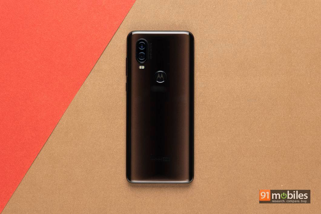 Motorola-One-Vision-19