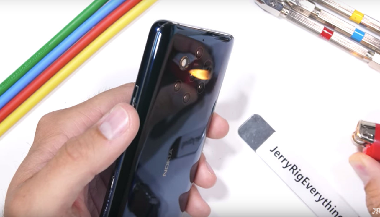 Nokia 9 Pureview Creaks But Survives Durability And Bend Tests