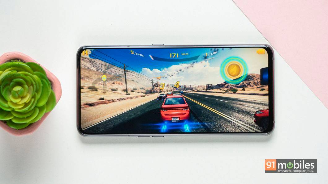Samsung-Galaxy-A80-09