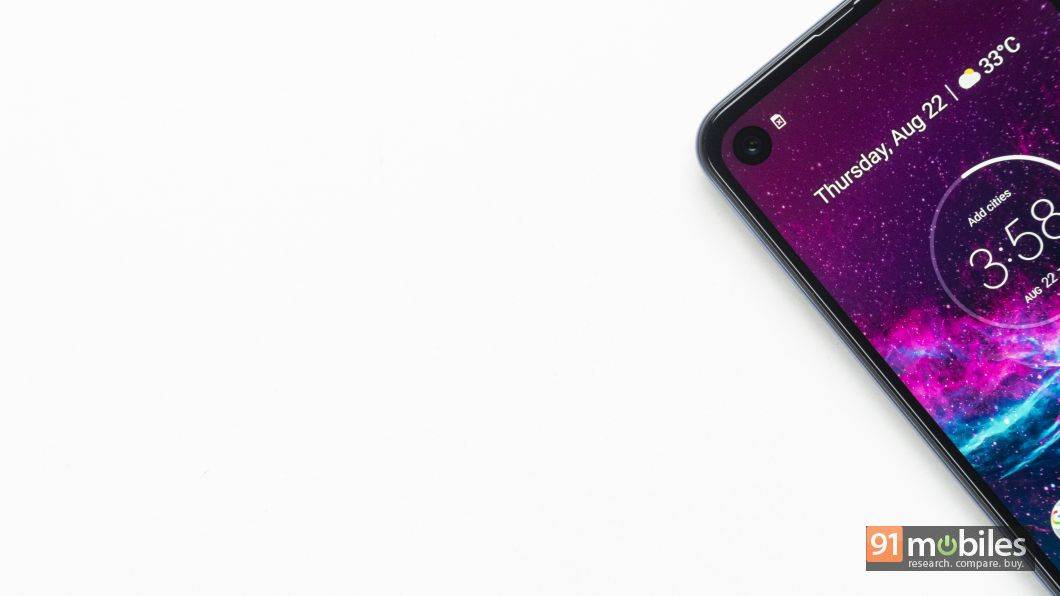 Motorola One Action 07