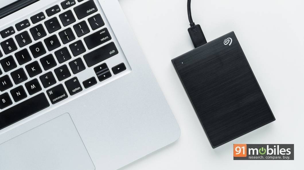 seagate-portable-backup-plus-91mobiles-review 05