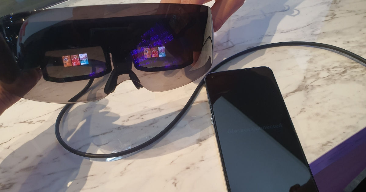wearable display glasses