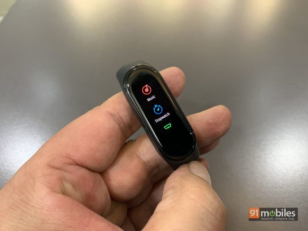 Mi Band 4 gets auto screen-off timer with Mi Fit app update | 91mobiles.com