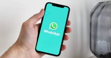 WhatsApp video call recording: How to record WhatsApp video call with