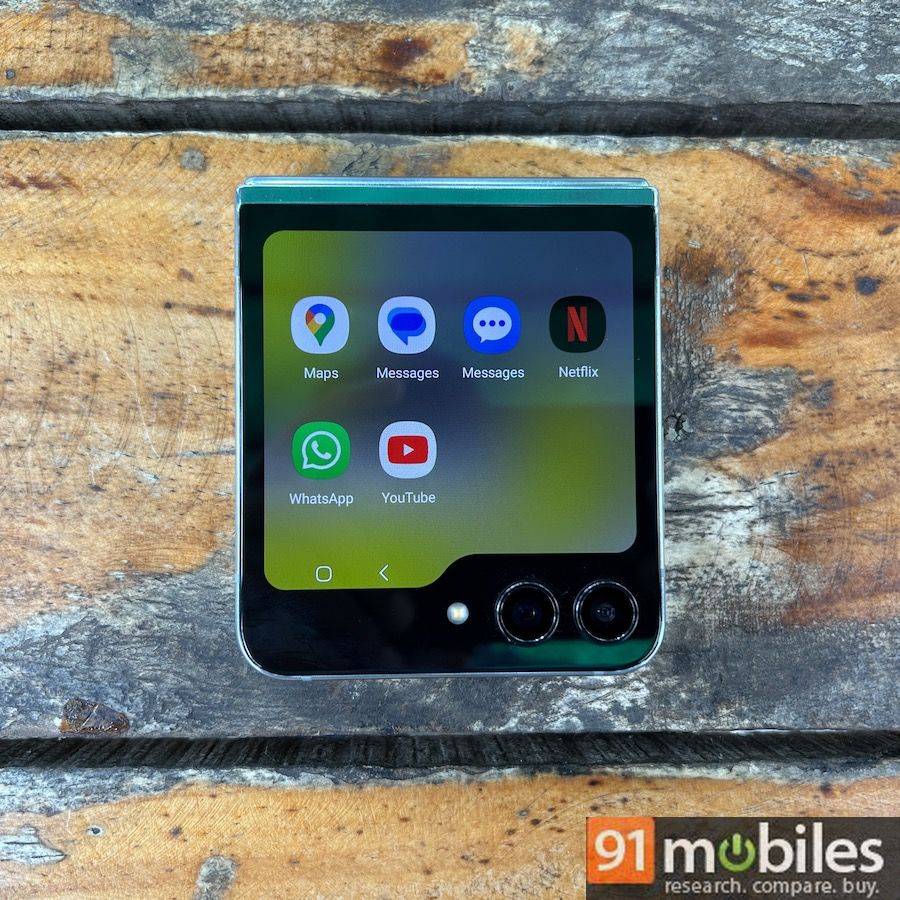 Samsung Galaxy Z Flip5 - Full Specifications & Price in India (3rd