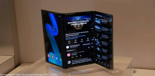 Samsung trifold (1)