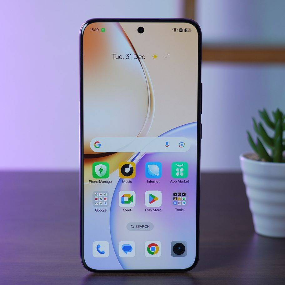 Realme 14 Pro Plus 7