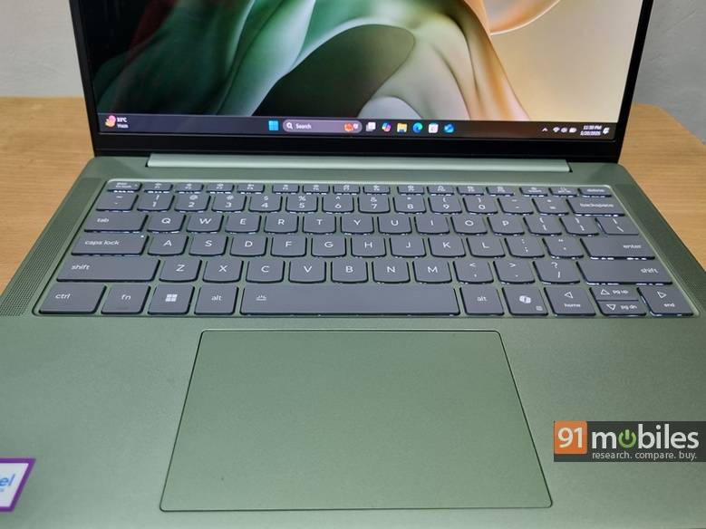 Moto Book 60 Review