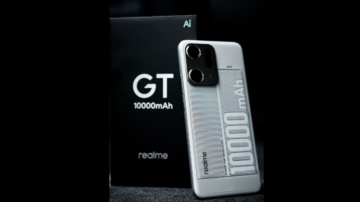 Realme GT concept phone with 10,000mAh battery, 320W fast charging unveiled